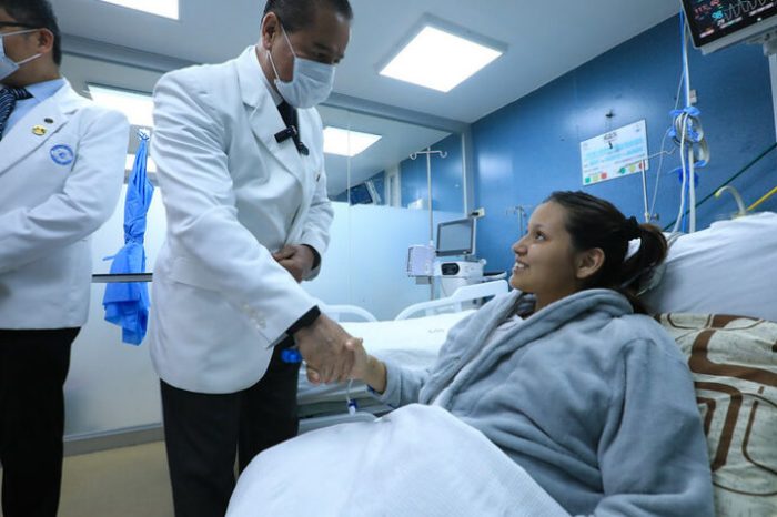 Hito médico: articulación del sistema de salud salva a madre y bebé en un embarazo ectópico abdominal de 40 semanas